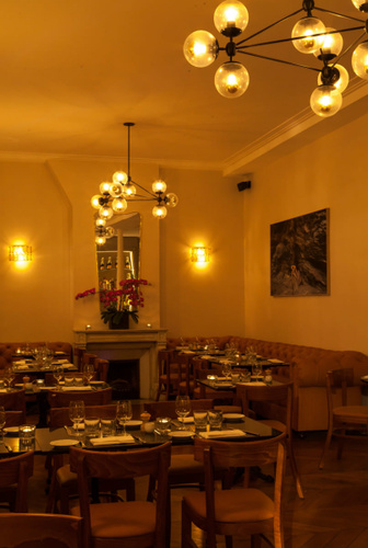 Rae's Restaurant Paris