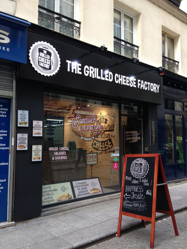 The Grilled Cheese Factory Montorgueil Restaurant Paris