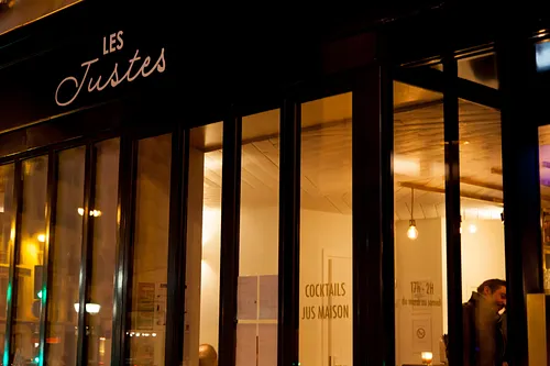 Les Justes - Pigalle Bar Paris