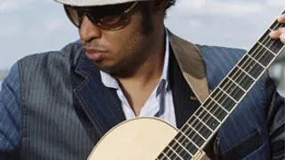 Raul Midón