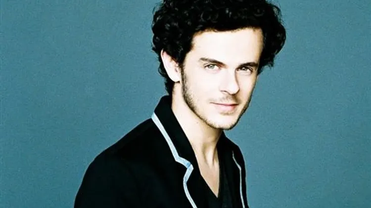 Michael Gregorio