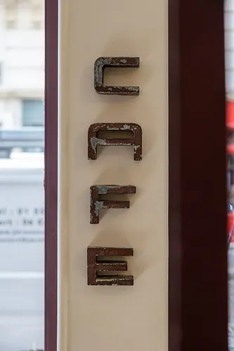 Aube Restaurant Paris