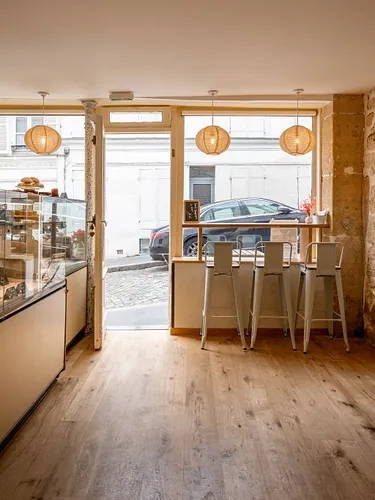Armande Restaurant Shop Paris