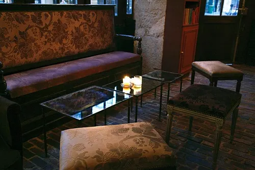 Chez Moustache Restaurant Bar Paris