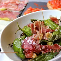 Jamon Jamon