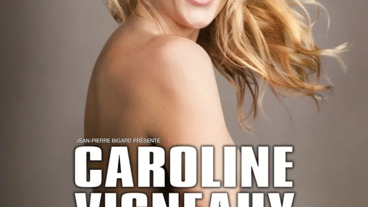 Caroline Vigneaux, re-quitte la robe