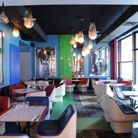 Café Etienne Marcel