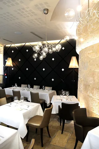 Un dimanche à Paris Restaurant Bar Shop Paris