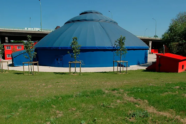 Espace Périphérique - Chapiteau Bleu