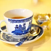 The Tea Caddy