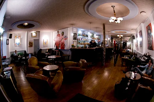Barbershop Restaurant Bar Paris