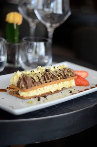 Zaza Restaurant Bar Paris