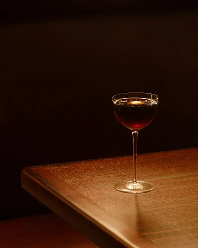 A La Renaissance Restaurant Bar Paris