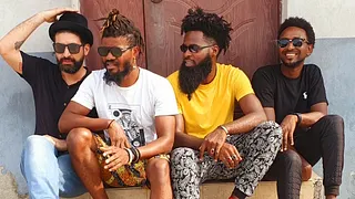 Skata Vibration