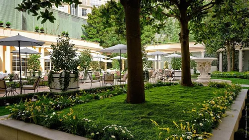 L'Hôtel Le Bristol Hôtel Paris