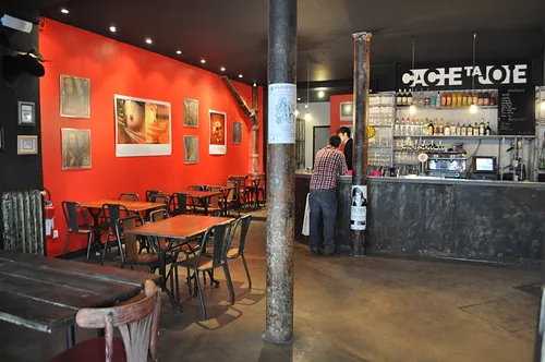 Cache ta Joie Restaurant Bar Paris