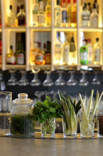 Gravity Bar Restaurant Bar Paris