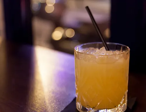 Les Justes - Pigalle Bar Paris