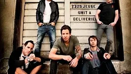 ANNULÉ - Simple Plan + guests