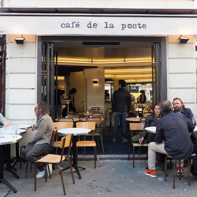 Le Café de la Poste : un bar de quartier raffiné