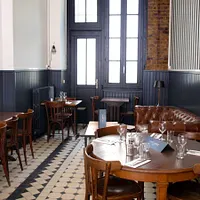 Le Café Lumière