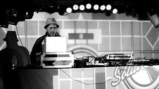 KENHUTCHINSON DJ SET-