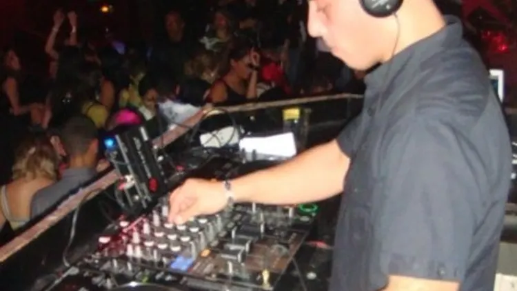SOIREE OLD SCHOOL BY DJ RAFIK