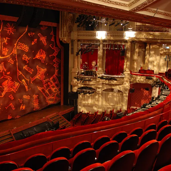 Théâtre Mogador