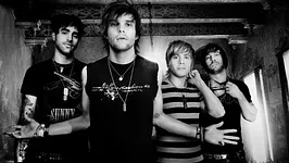 BOYS LIKE GIRLS