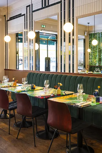 L'Almanach Montmartre Restaurant Paris
