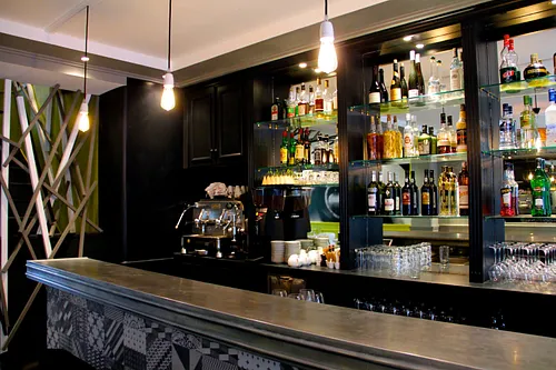 Dix-Huit Restaurant Paris