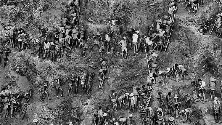 Sebastião Salgado - GOLD