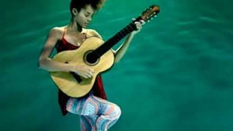Ayo en concert