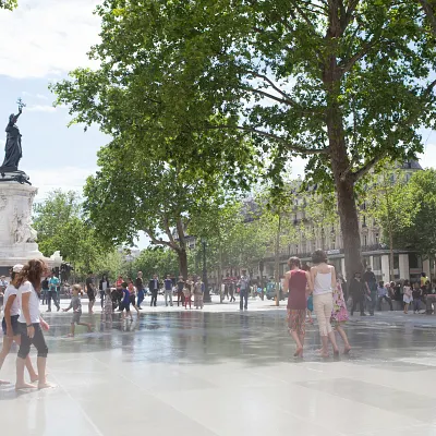 La nouvelle place de la République, les piétons prennent le pouvoir !
