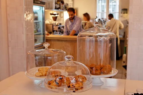 Clint Restaurant Shop Paris