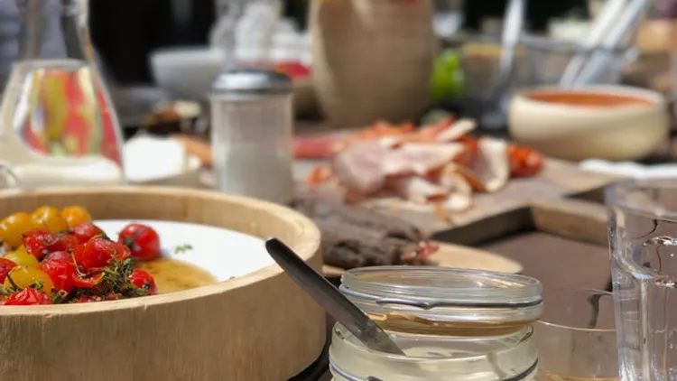 Dimanches: brunch dominicaux au Chalet