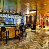 Lola Bar du Banke Hôtel