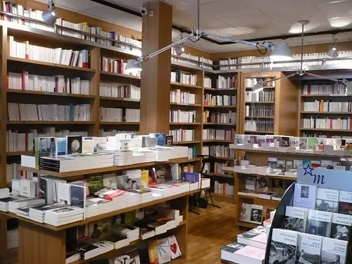 Les Cahiers de Colette Shop Paris