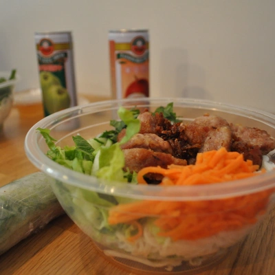 CAN TIN (E) : le Vietnam au bout de tes baguettes
