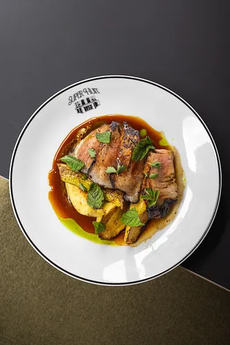 Super Huit Restaurant Paris