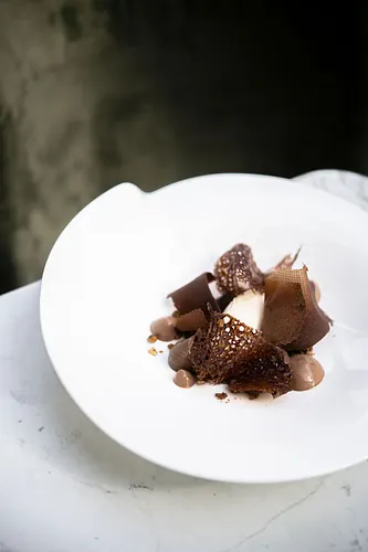 Sphère Restaurant Paris