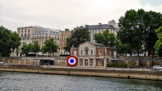 Fête Nationale : Deliveroo expose une cocarde tricolore à croquer