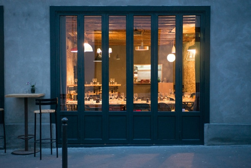 Le Pas Vu Pas Pris Restaurant Bar Paris