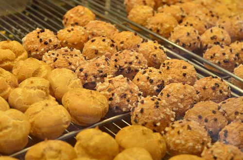 Choux d'Enfer by Michalak Shop Paris