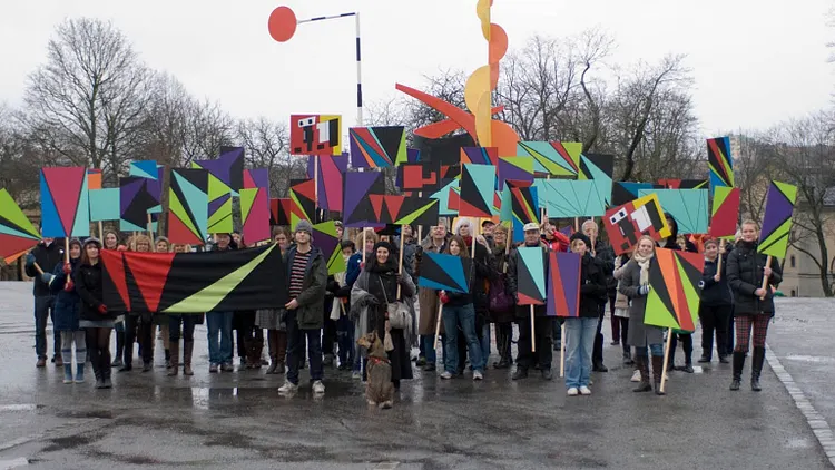 Performance collective : Manifestation 08.03.2026