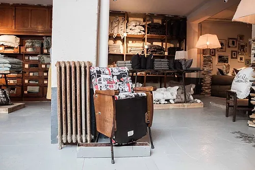 Borgo delle Tovaglie Restaurant Shop Paris
