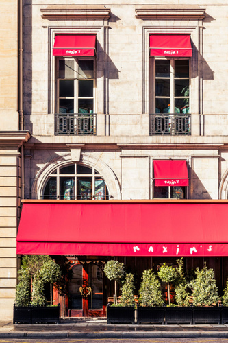 Maxim's Restaurant Bar Paris