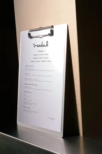 Vandal Restaurant Paris