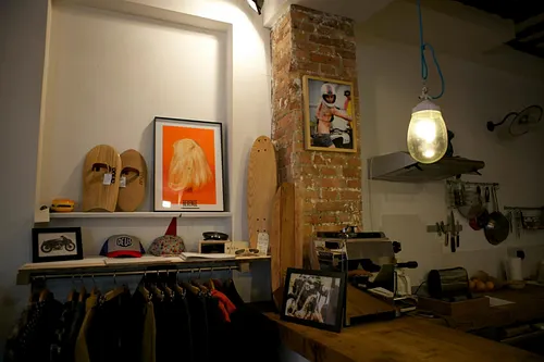Wait Shop Paris