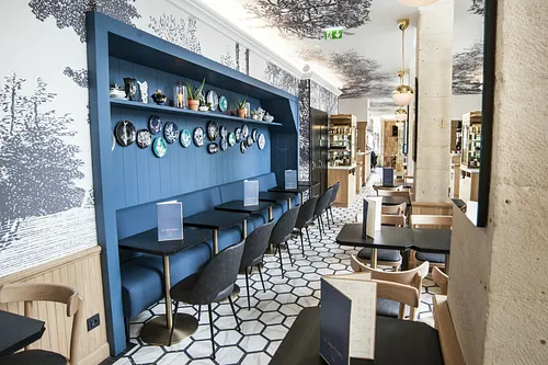 Le Nemours Bar Restaurant Paris